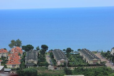 هتل Royal Life Residence