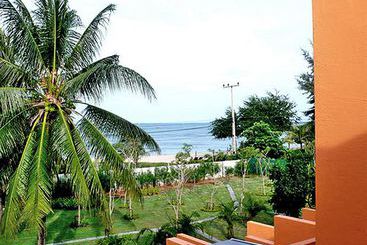 استراحتگاه Sunshine Pool Villa