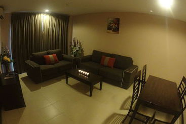 בית מלון כפרי Intekma Resort And Convention Centre