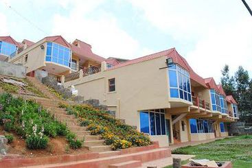 هتل Tulips Resorts   Elkhill