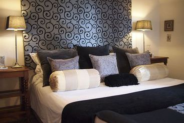 پانسیون Armadale Boutique Hotel & Villas