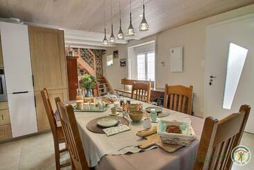 مبيت وإفطار Le Bel Arbre