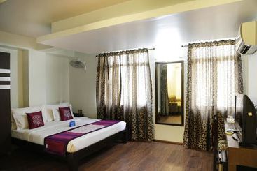 هتل Oyo Premium Jaipur Junction
