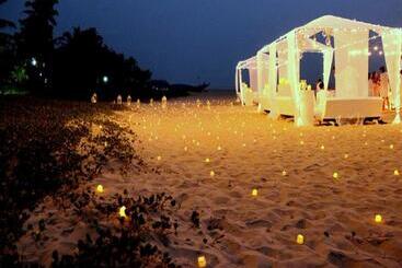 호텔 Planet Hollywood Beach Resort Goa