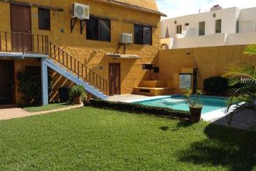 Las Casitas