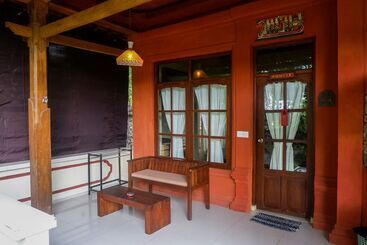 Курорт Amed Cafe & Hotel Kebun Wayan