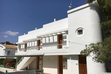 Ses Gavines Cala Anguila Apartments