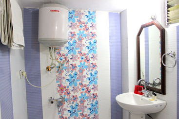 هتل Ashirwad  And Spa