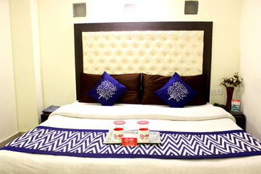 هتل Ashirwad  And Spa