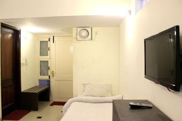 هتل Ashirwad  And Spa