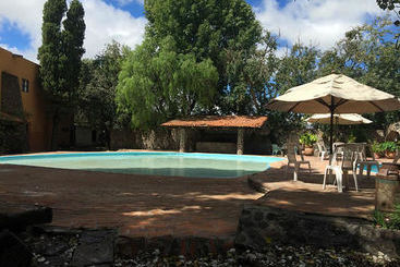 هتل Rancho El 7