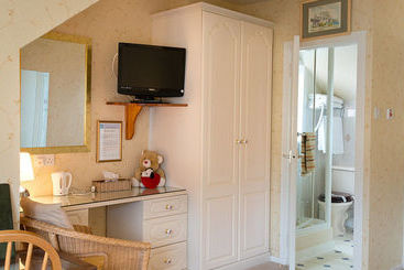 تختخواب و صبحانه Braeside House