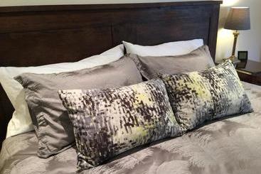 White Lodge B&b