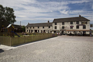 هتل Plough & Harrow