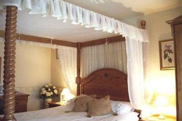 بنسيون Shawgate Farm Guest House