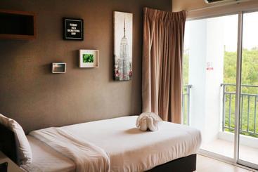 Banyan Residence