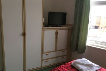 Ash Hotel B&b