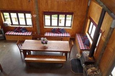 هتل Blue Duck Lodge