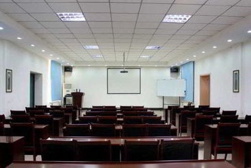 هتل Jinjiang Inn Daqing Longnan