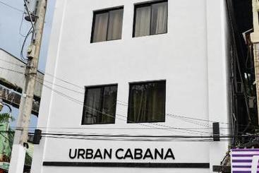 هتل Urban Cabana