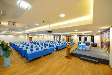 استراحتگاه Bor Saen Pool Villa