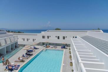 فندق Mirage Bleu