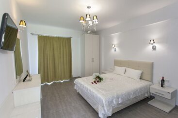 پانسیون Oasis Exclusive