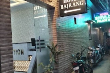 Hotel Goroomgo Bajrang Paharganj New Delhi