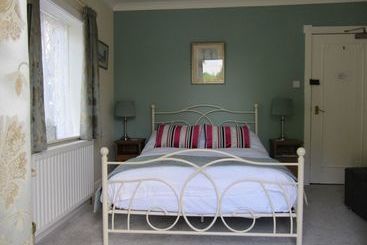 هتل Little Forest Lodge
