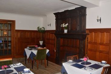 هتل Little Forest Lodge