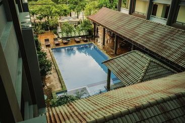 هتل Sihanoukville Plaza