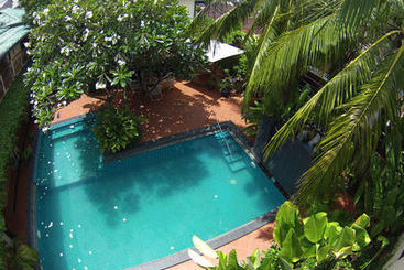 Pier 42 Boutique Resort & Spa