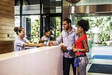 Hotel Holiday Inn Express Port Moresby By Ihg