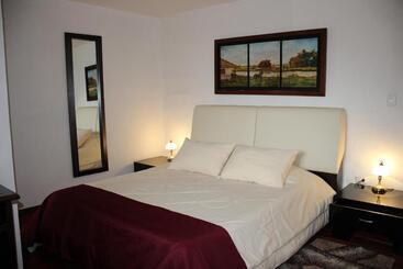 Casa Lola Hotel Boutique