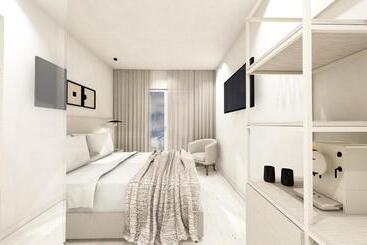 هتل Doryssa Method