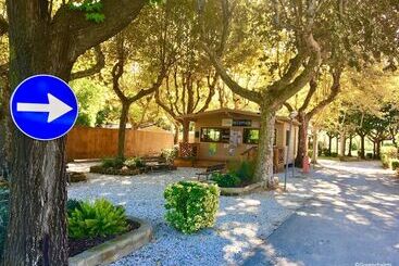 膳宿费 Cinque Terre Campsitechalet 212 River Village Ameglia Including Airco