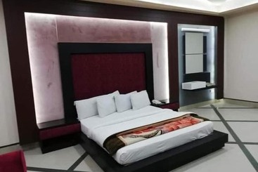 هتل Grace Inn Multan