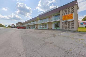 فندق على الطريق Sonrise Inn Lincoln Hwy By Oyo