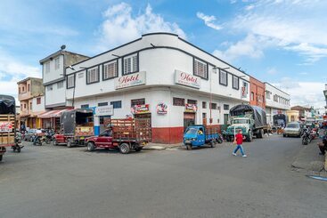 هتل Ayenda Bariloche La 22