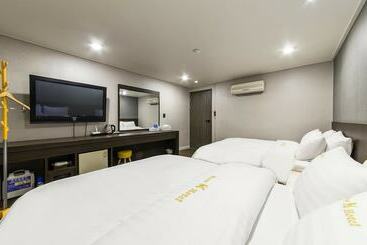 فندق على الطريق Suwon New M