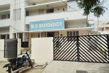 هتل Goroomgo Mr Residency Madurai