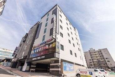 Motel Hwaseong Ritz