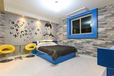 Sacheon L Self Checkin Motel