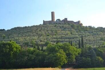 Characteristic Cottage With Private Pool