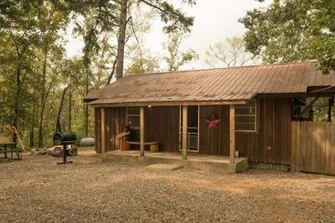 بيت ريفى Bear Hollow Cabin With Hot Tub Minutes Away From Beavers Bend State Park And Broken Bow Lake By Reda