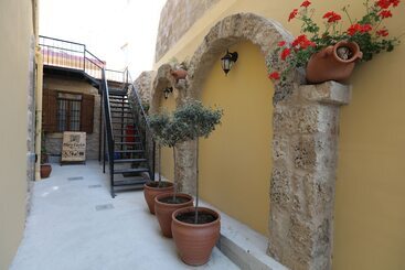 پانسیون Hilmi Efendi Guest House