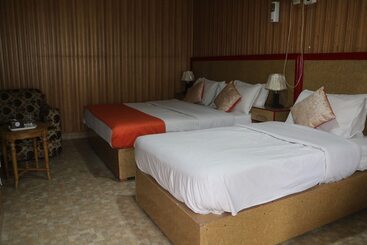Hotel Canopy Nexus