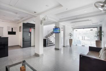 هتل Oyo Premium Jaipur Airport
