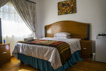 پانسیون Acn International Regency Lodge