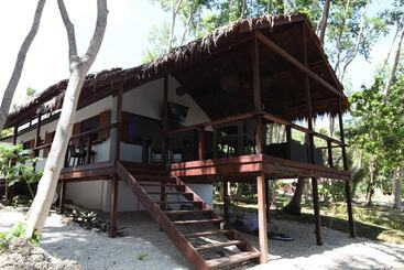 مبيت وإفطار Divi S Boutique Retreat